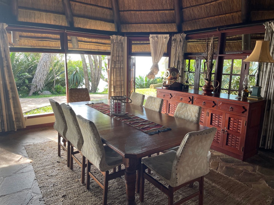Dining Room Area